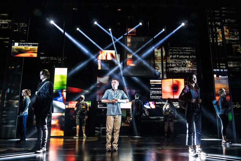Full casting announced for Dear Evan Hansen