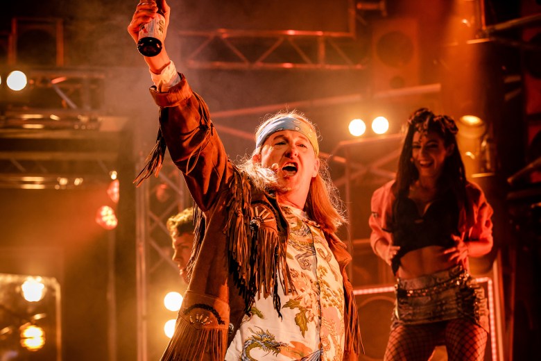 Rock of Ages announces new&nbsp;casting
